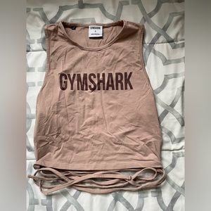 GYM SHARK CROPPED TIE TANK TOP
